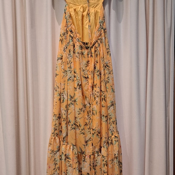 Floral Yellow Maxi Dress - Picture 4 of 4